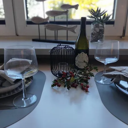 Lille Koje - Dein Eigenes Strand-apartment Mit Panoramablick Ueber Ostsee Lejlighed